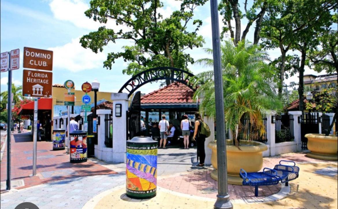 Little Havana Hostel Miami Ngoại thất bức ảnh